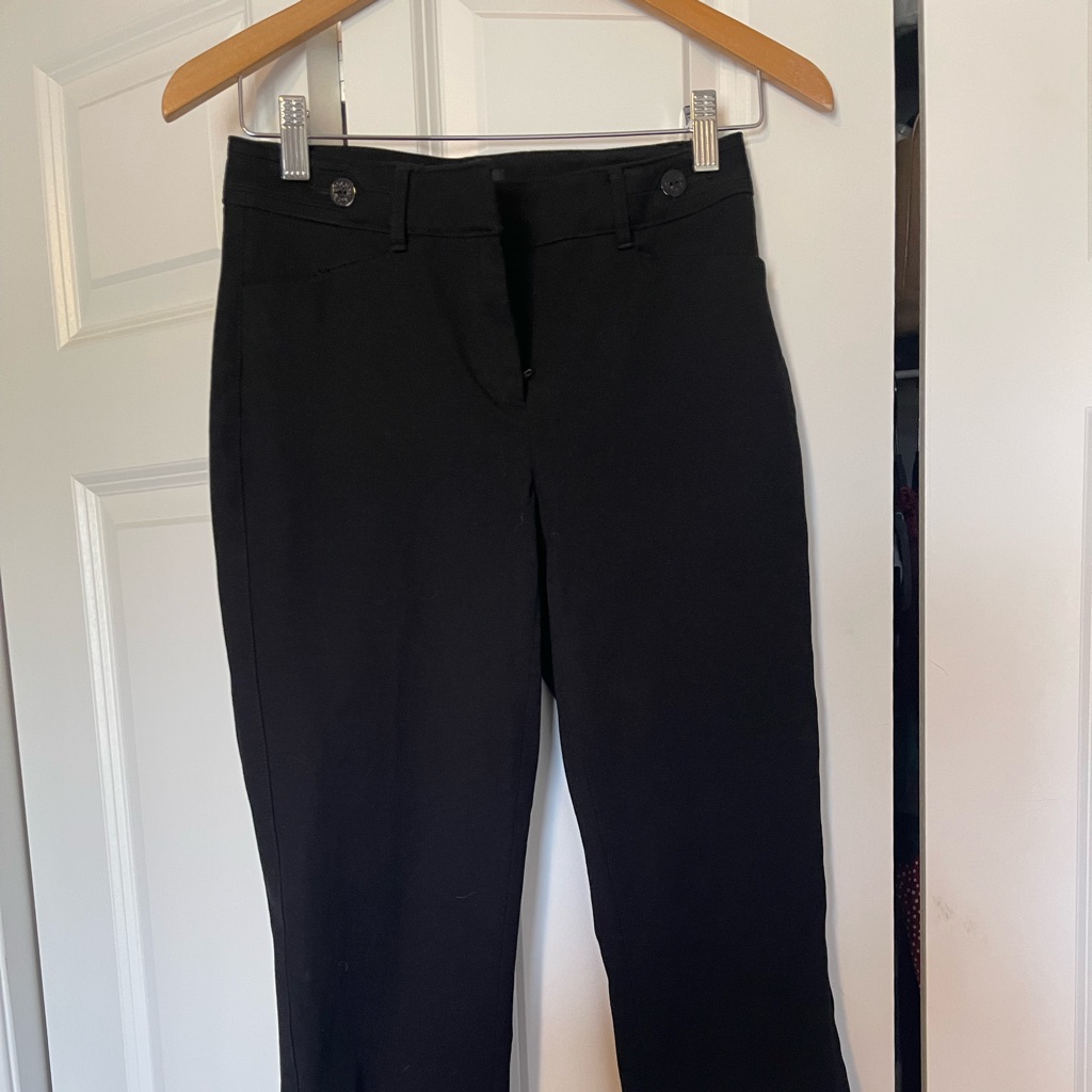 Whbm Like New Black Capri Size 00